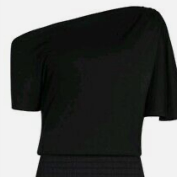 Designer REISS Freda dress size 4 BRAND NEW--black textured skirt off shoulder - Picture 2 of 9
